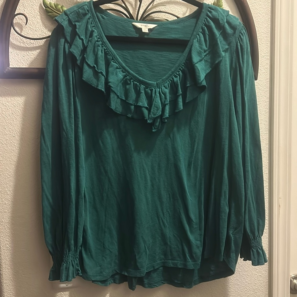 Terra & Sky ruffled green blouse